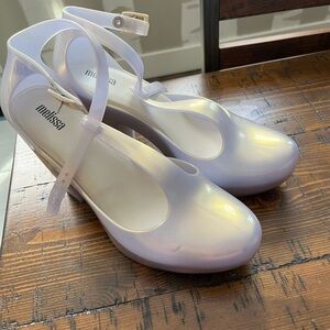 Melissa Women's Iridescent Cream Heels